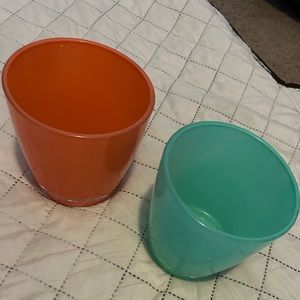 Ceramic cups/ holders